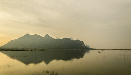 人类幼崽在护食的时候有多可爱呢？