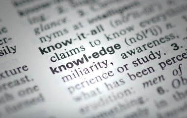 上哪儿找一年级要讲的故事呀儿？