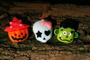 中国历史上在世界上最强大的时候、最屈辱的时候、最繁荣的时候分别是哪个朝代