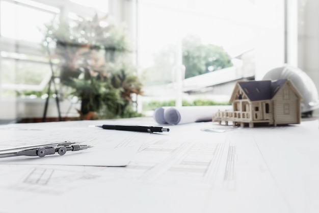 古诗不识庐山真面目的下一句是什么